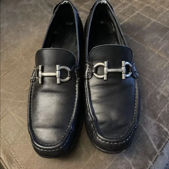 Salvatore Ferragamo | Shoes | Salvatore Ferragamo Gancini  display picture 2